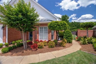 How can you resist this curb appeal?