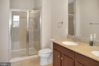 41895 Cathedral Valley Square unit 300, Aldie, VA 20105 - photo 5