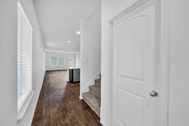 2403 Dancing Pine Dr, Spring, TX 77373 - photo 4