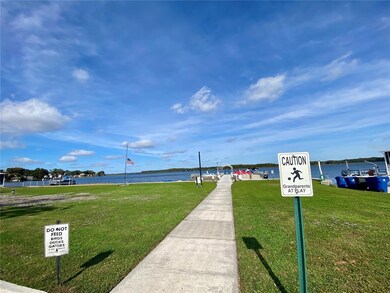 274 Beach Ct unit 42, Palm Harbor, FL 34684 - photo 3