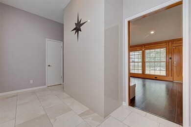 8411 Forestside Ln, Houston, TX 77095 - photo 7