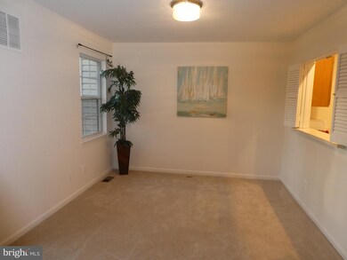 10456 Parthenon Ct unit A, Bethesda, MD 20817 - photo 7