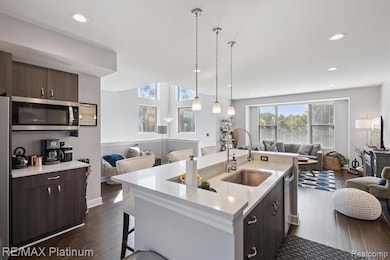 1260 Diamond Ct unit A, Royal Oak, MI 48067 - photo 6