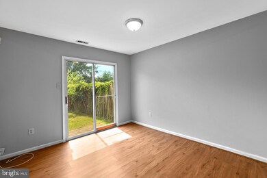 9613 Axehead Ct, Randallstown, MD 21133 - photo 7