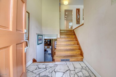 821 Cascade Rd Wilmington NC-large-005-1