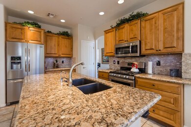 10365 E Penstamin Dr, Scottsdale, AZ 85255 - photo 3