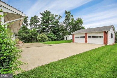 187 Maranatha Dr, Saint Thomas, PA 17252 - photo 2