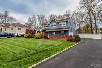 28 Wheatsheaf Rd, Clark, NJ 07066 - photo 2