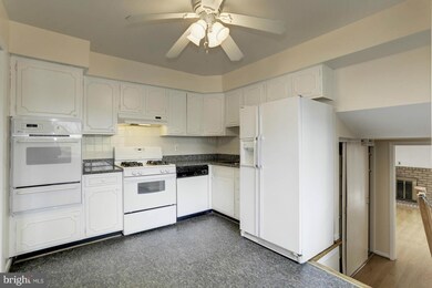 14514 Bauer Dr, Rockville, MD 20853 - photo 7