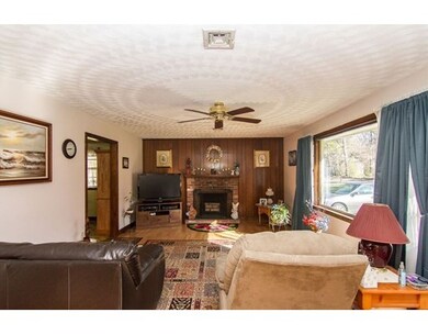 62 North St, Bellingham, MA 02019 - photo 5