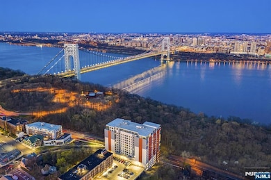 69 Main St unit 1115, Fort Lee, NJ 07024 - photo 2