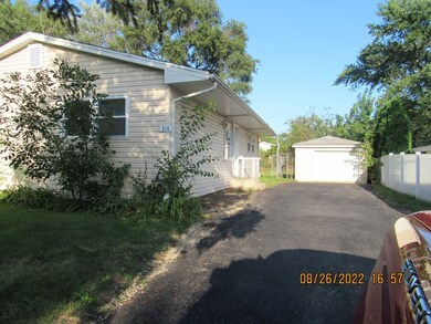314 Tulsa Ave, Carpentersville, IL 60110 - photo 2
