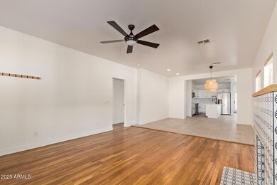 2526 N Edgemere St, Phoenix, AZ 85006 - photo 7