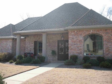 sidewalk to front porch