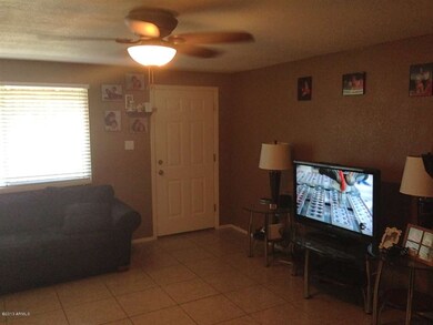 7307 W Sells Dr, Phoenix, AZ 85033 - photo 4