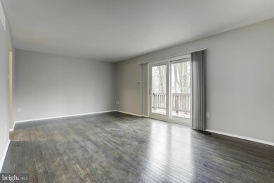 7116 Winter Rose Path, Columbia, MD 21045 - photo 6