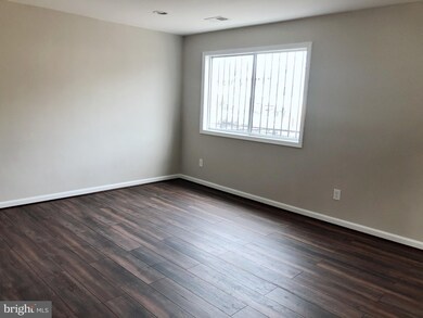 6817 Forest Terrace, Hyattsville, MD 20785 - photo 3