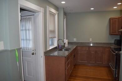 83 Grant St unit 1, Waltham, MA 02451 - photo 3