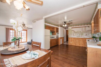 Kitchen/Dinring