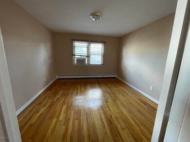 133 Mann Ave, Staten Island, NY 10314 - photo 6