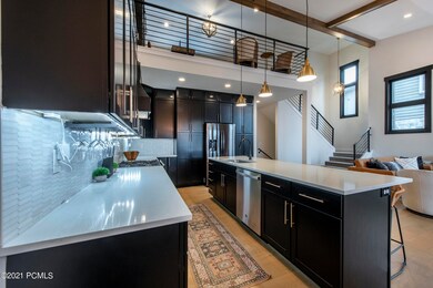 4_Kitchen_high_3679986