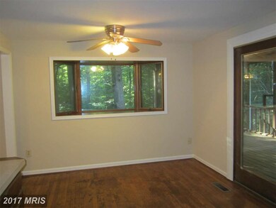 6527 Wooded Valley Ct, Friendship, MD 20758 - photo 7