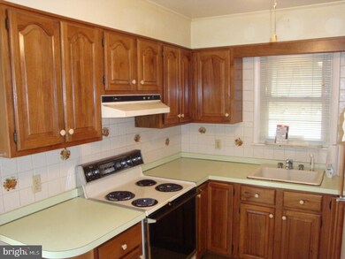 4407 Sharon Dr, Wilmington, DE 19808 - photo 5