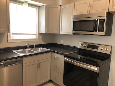 1924 N Drexel Ave, Indianapolis, IN 46218 - photo 5