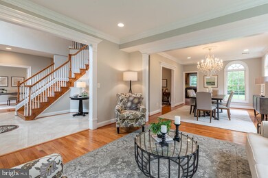 3524 Devon Dr, Falls Church, VA 22042 - photo 5