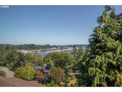 290 N 3rd Ct unit 14, Coos Bay, OR 97420 - photo 3