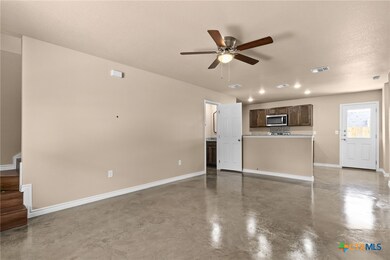 503 Stringer St unit A, Killeen, TX 76541 - photo 2