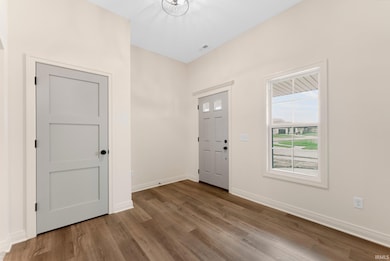 14283 Kidd Creek Crossover, Fort Wayne, IN 46845 - photo 3