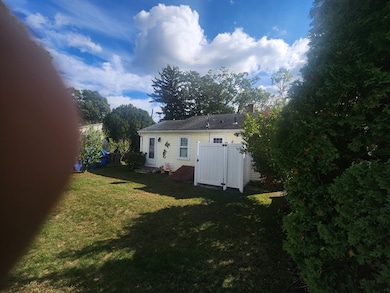 7 Quasuet Ave, Wareham, MA 02571 - photo 3