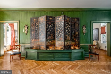 2740 Chain Bridge Rd NW, Washington, DC 20016 - photo 7