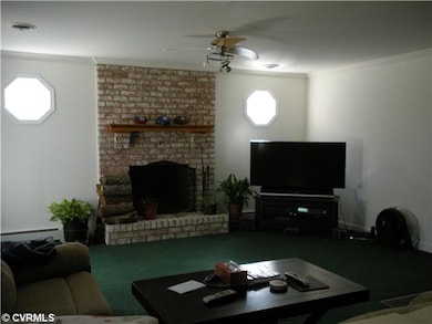 Den/Family/Great Room