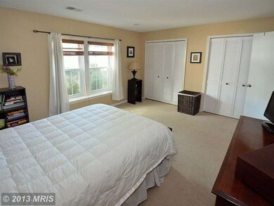 12889A Grays Pointe Rd unit A, Fairfax, VA 22033 - photo 6