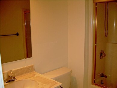 668 Georgetowne Village, Indiana, PA 15701 - photo 7