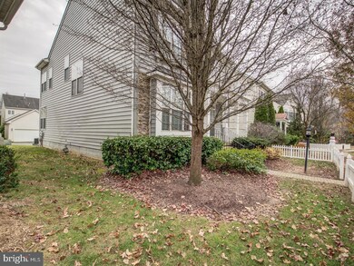 12106 Sassafras Way, Clarksburg, MD 20871 - photo 5