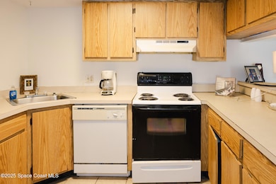 1680 Sunny Brook Ln NE unit 103, Palm Bay, FL 32905 - photo 7