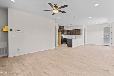 13617 Keighly St, El Paso, TX 79928 - photo 7