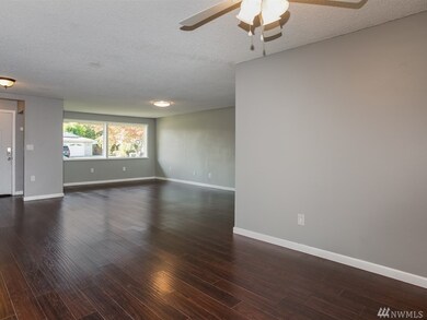 3810 Oak St, Longview, WA 98632 - photo 4