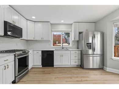 5912 NE Mcbride Ln, Hillsboro, OR 97124 - photo 7