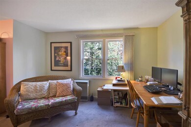 160 N Twin Oaks Terrace, South Burlington, VT 05403 - photo 6