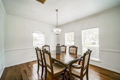 2903 Palmer Dr, Friendswood, TX 77546 - photo 6