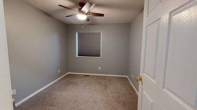 1408 E 17th St, Kearney, NE 68847 - photo 4