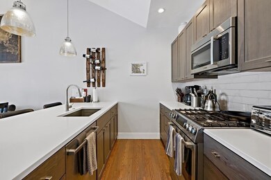 6 Ashland St unit 5, Dorchester, MA 02122 - photo 4