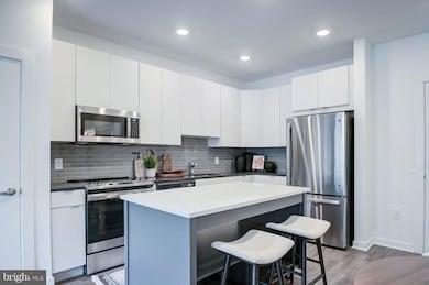 501 N Christopher Columbus Blvd unit 1418, Philadelphia, PA 19123 - photo 2