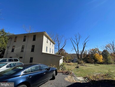 113 Fulmer Rd unit 4, Perkiomenville, PA 18074 - photo 7