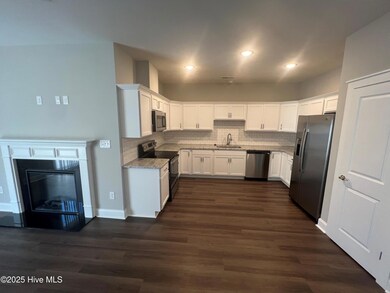 1901 Fox Creek Way unit 1, Greenville, NC 27858 - photo 5