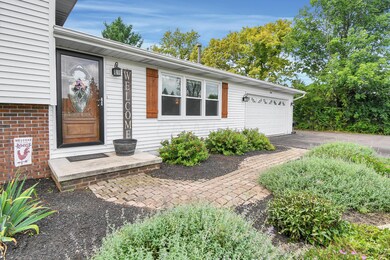 7007 Tarlton Rd, Circleville, OH 43113 - photo 2